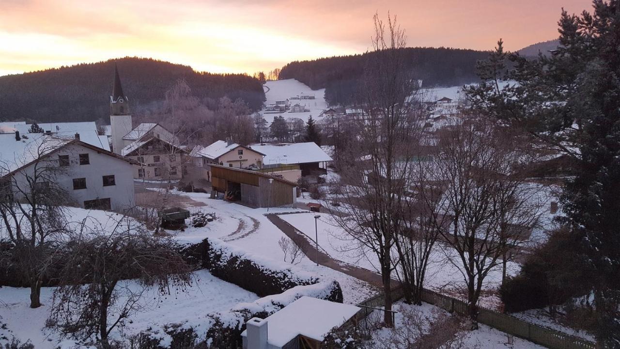 Ferienwohnung Am Kirchberg Achslach Exterior foto