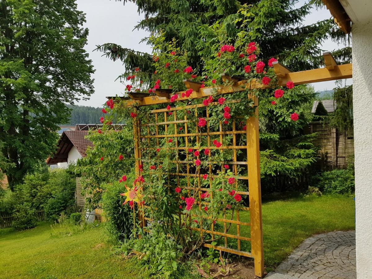 Ferienwohnung Am Kirchberg Achslach Exterior foto